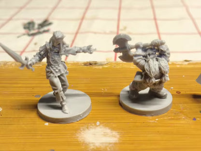 Legends of the Shattered Realm – Unassembled Resin Hero Set