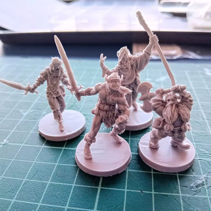 Legends of the Shattered Realm – Unassembled Resin Hero Set